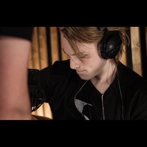 Meet your Posher, Riley